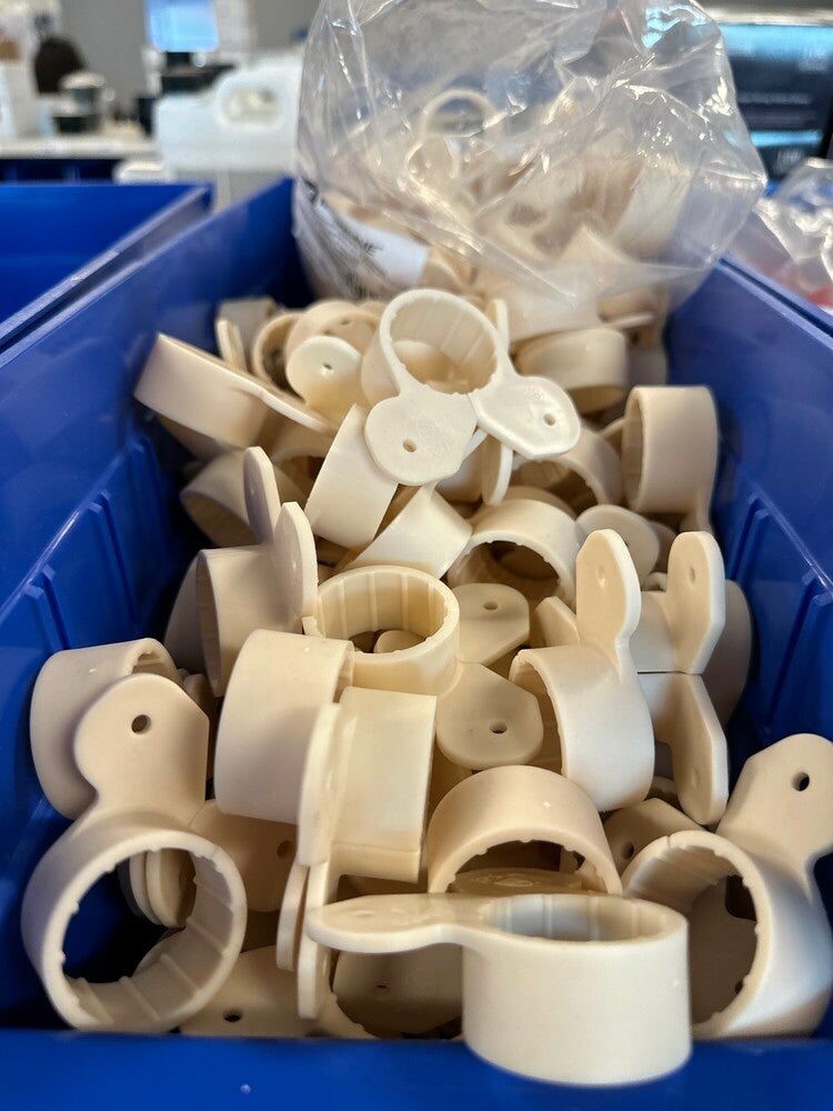 1" Insulating Suspension Clamps